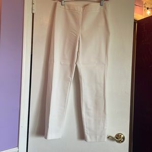 Chaus White Dress pants